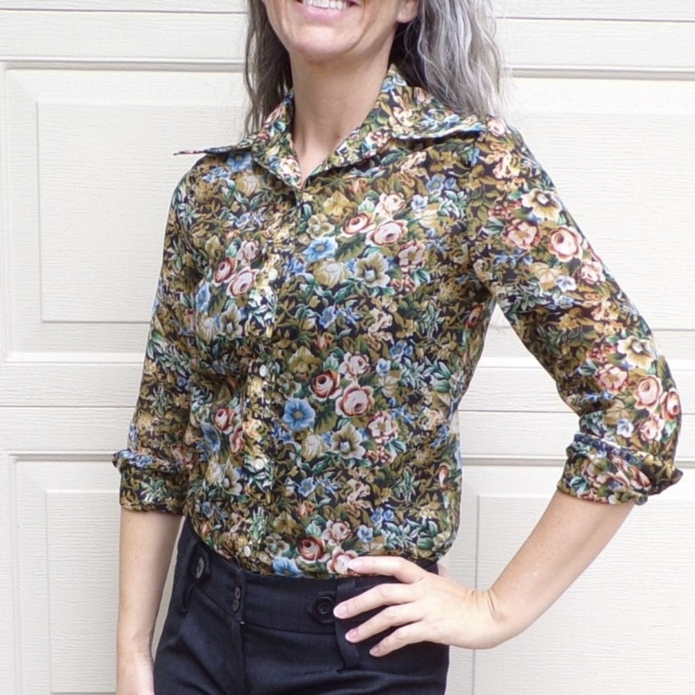 1970's SHEER FLORAL BUTTONDOWN blouse 70's S